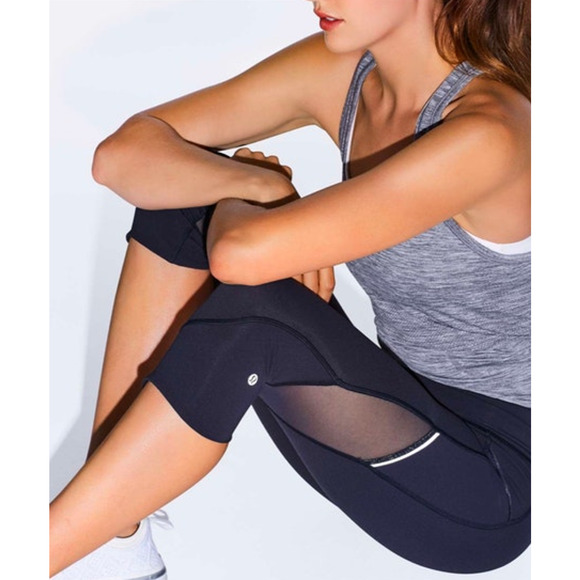 Lululemon Home Stretch Crop 19" Size 6 Midnight Blue - Picture 8 of 9